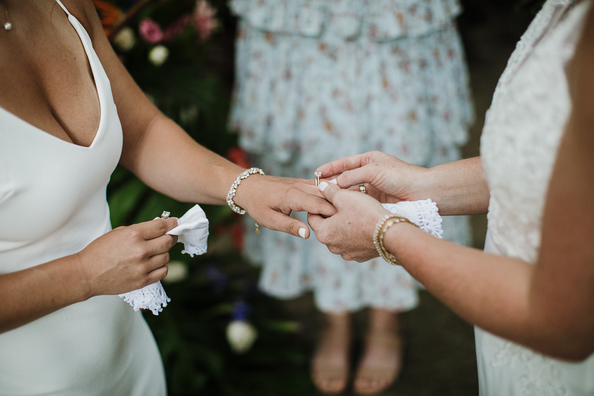 costa rica elopement photographer