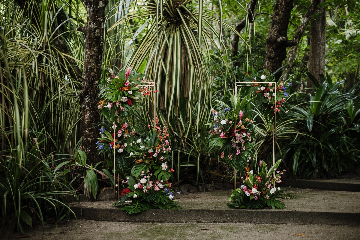 costa rica elopement photographer