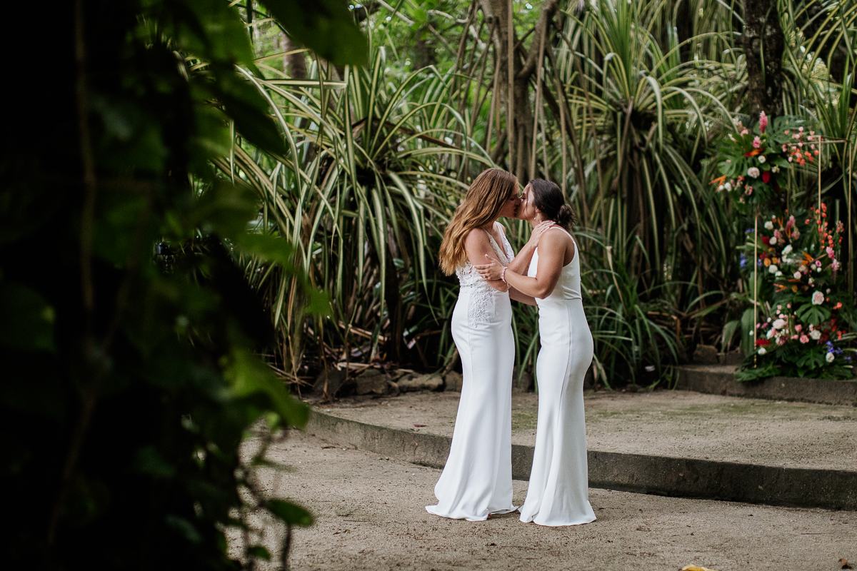 lesbian wedding costa rica