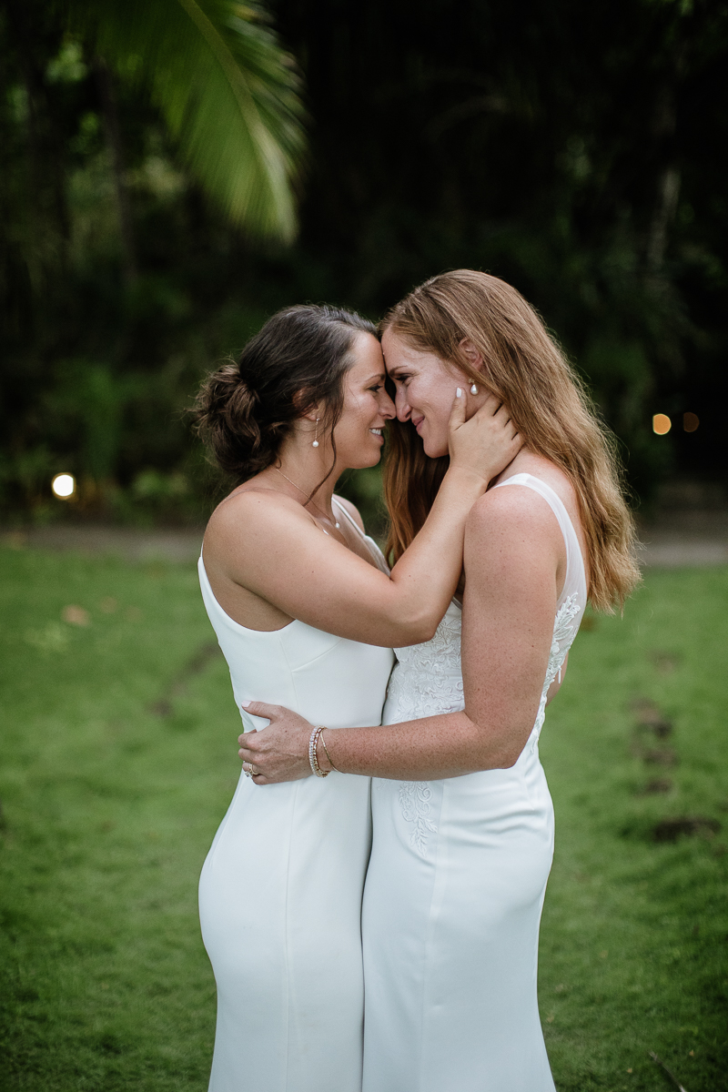 costa rica elopement photographer