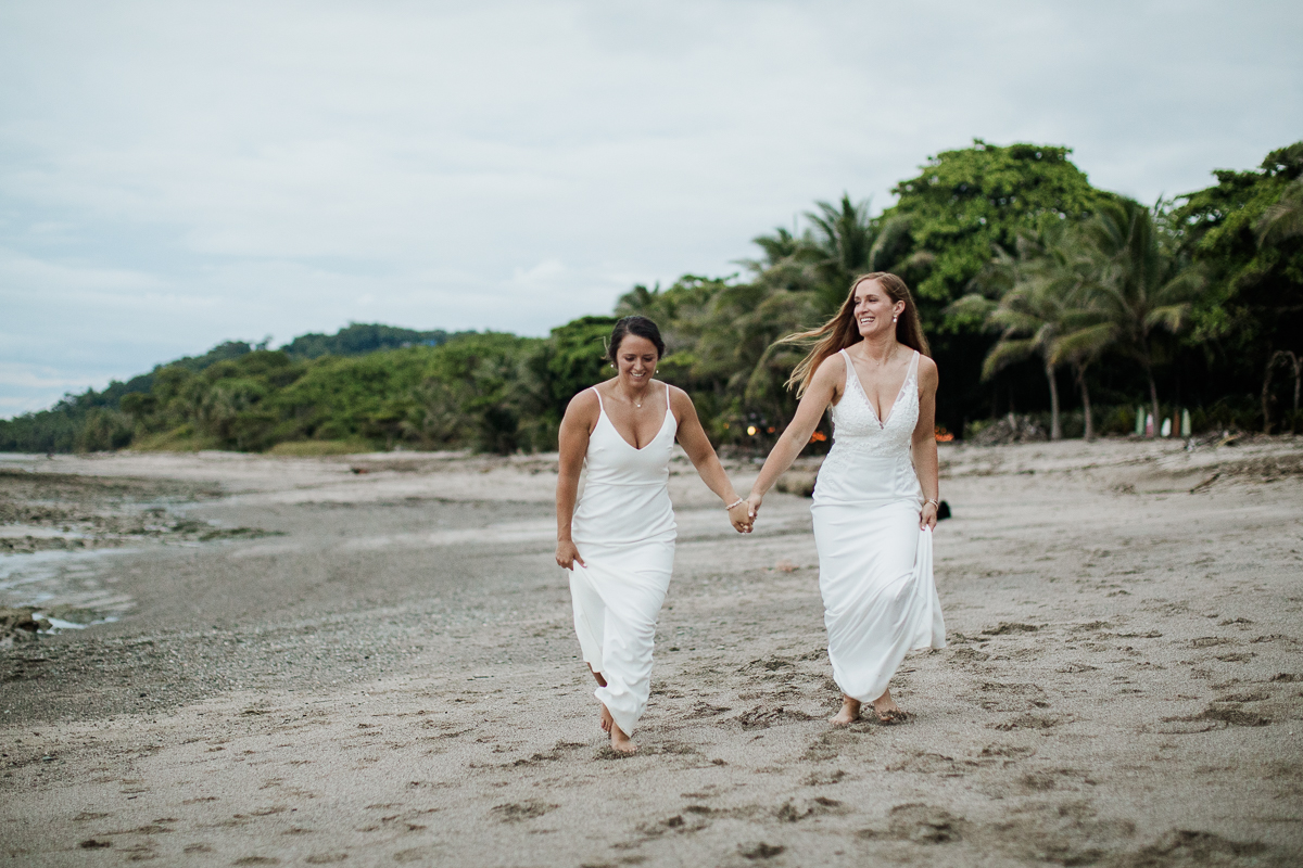 costa rica elopement photographer